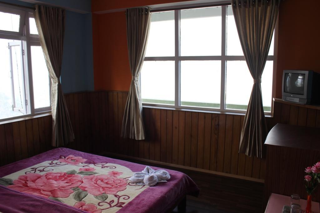 Hotel Valley View Пеллинг Экстерьер фото